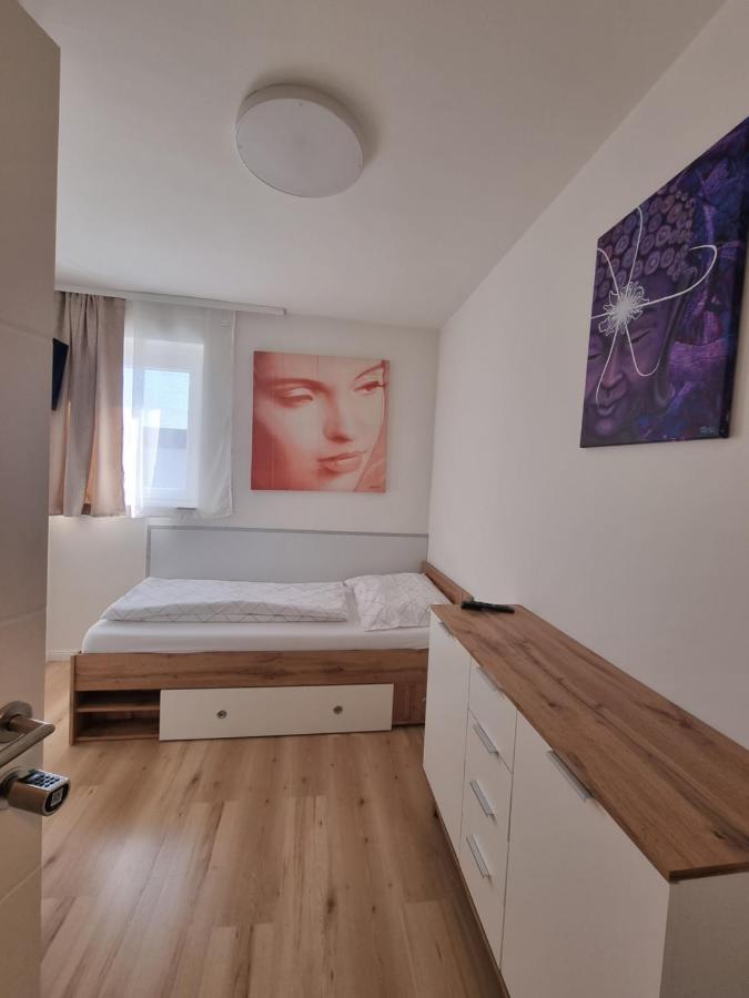 Ringrooms - Self Check-In Книттельфельд Экстерьер фото